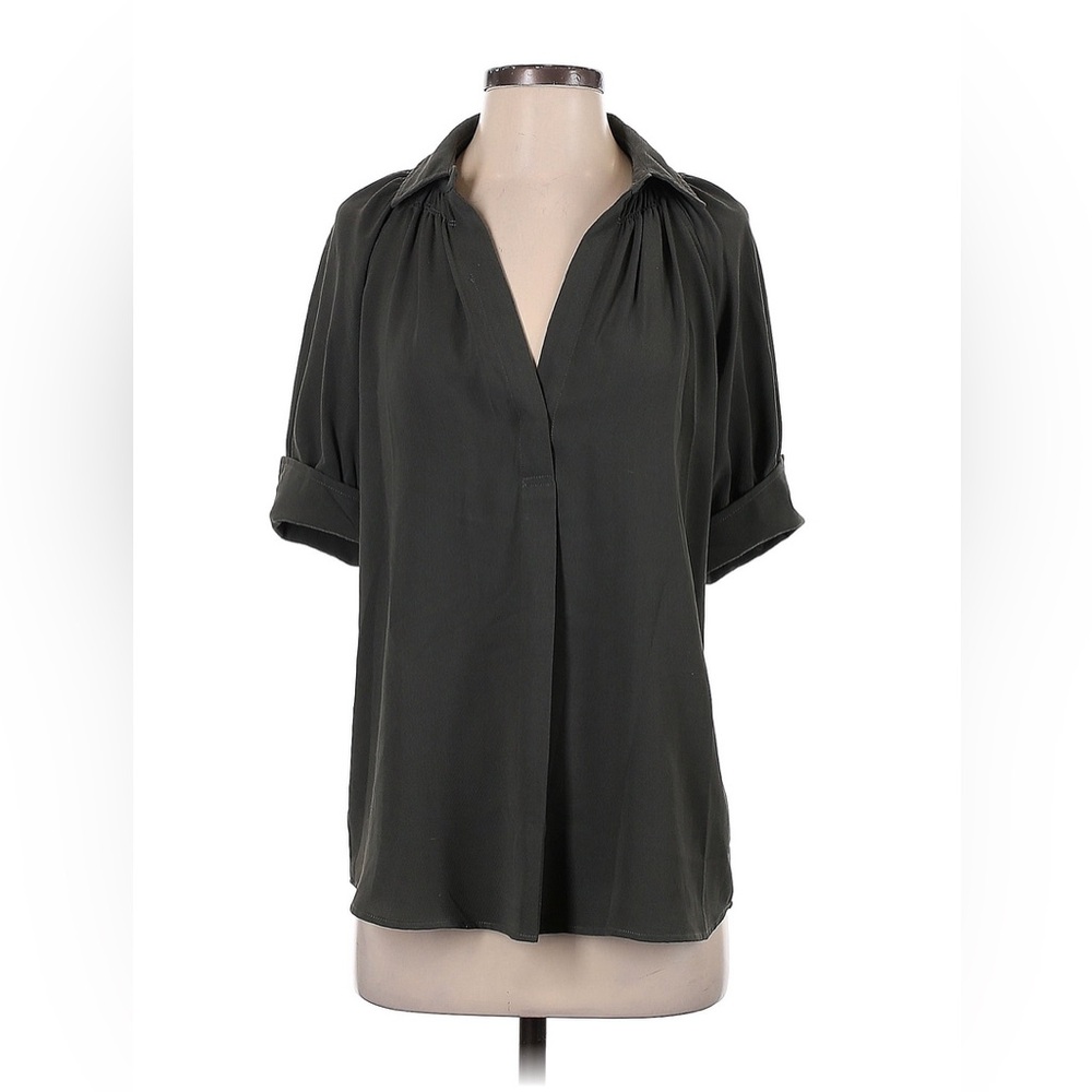 Max Studio Grey Short Sleeve Collared Blouse | Size S